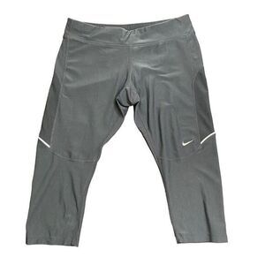 Nike Dri-Fit Running cropped Compression‎ size Medium